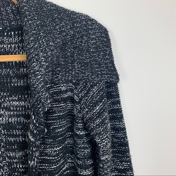 Forever 21 Black Long Sweater - Picture 8 of 14